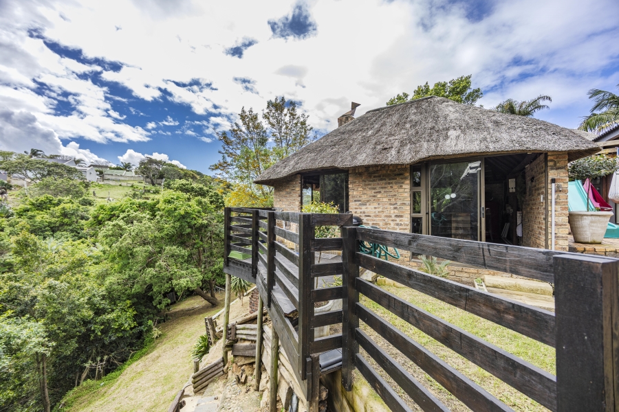 4 Bedroom Property for Sale in Blue Bend Eastern Cape
